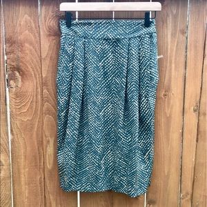 Vintage 100%Silk Green Ellen Tracy Skirt 26” Waist